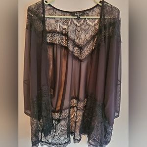 Lulus black lace kimono